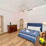 Pensión Casa Cosenza 4*