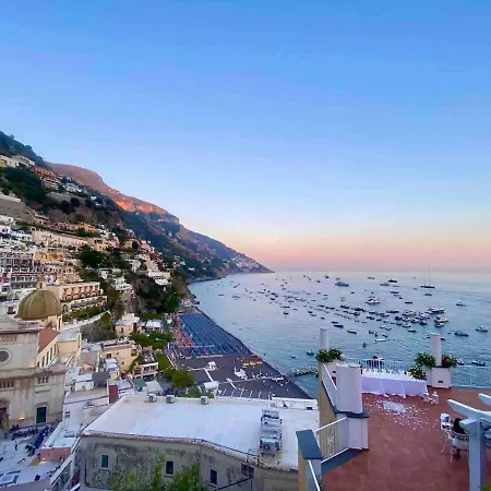Casa Cosenza Konukevi *