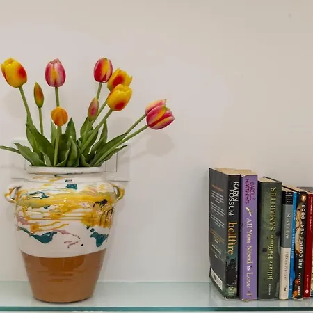 Casa Cosenza Guest house 4*