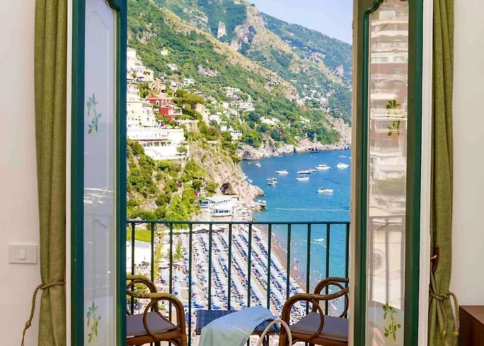 Konukevi Casa Cosenza 4*